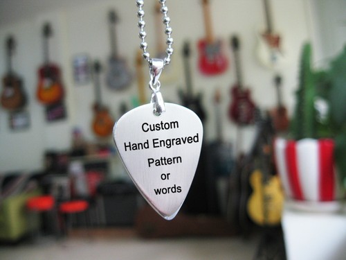 Collana personalizzata incisa