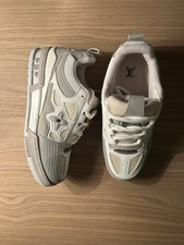 Luis vuitton skate Taglie Disponibili taglia 43