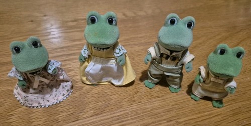 Sylvanian families figure - sylvanian,