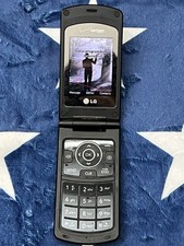 LG Chocolate 3 Flip Phone