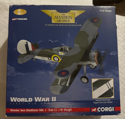 Corgi aa36202 gloster sea - gloster,