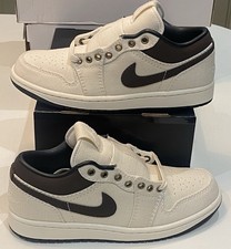 Air Jordan 1 Low PRM 'Pale
