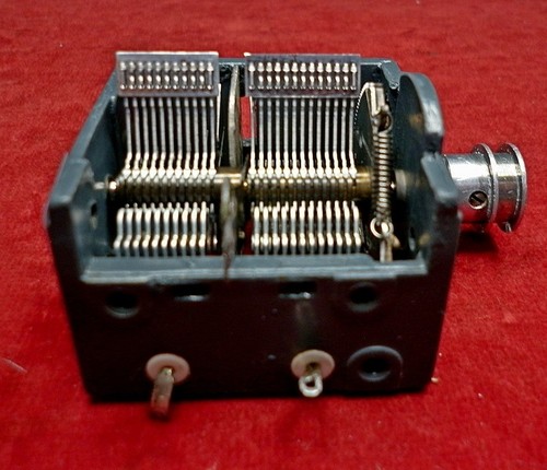 Condensatore variabile 2 - condensatore,