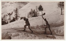 SKIERS - CROSS-COUNTRY SKIING