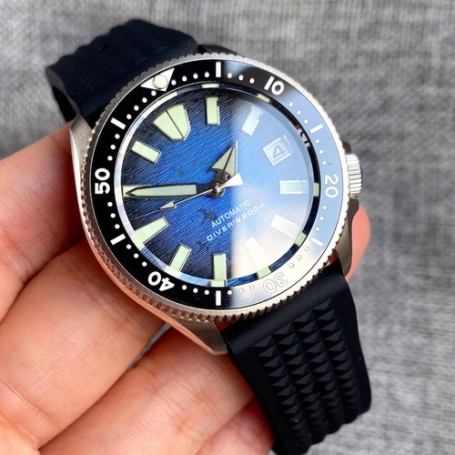 Orologio meccanico subacqueo