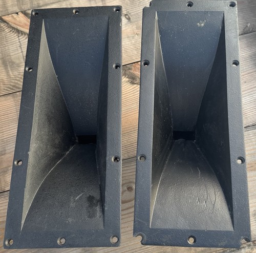 Obiettivo corno jbl 2370a - obiettivo,