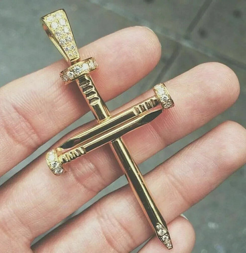 Ciondolo croce diamantata