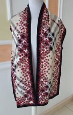 Burberry stola in seta edizione speciale Silver Stars .