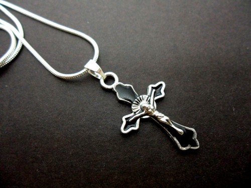 Una bellissima collana - ,