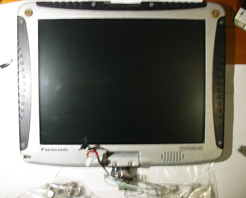 écran complet tactile - +,