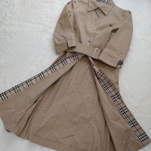 Burberry blue label belted - blue,