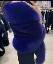 Mantella Poncio Con Pelliccia Elegante Colore Viola/Blù.