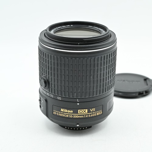 Nikon 200 f - 55-200, f/4-5.6g