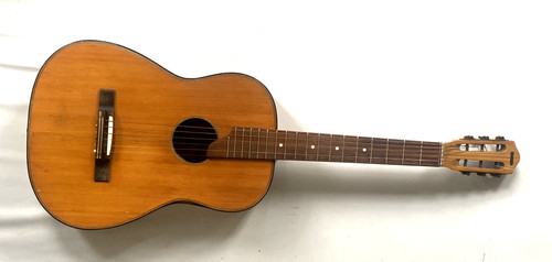 Chitarra acustica salotto - da,