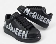 ALEXANDER McQUEEN GRAFFITI