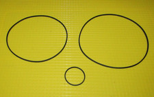 Uher Compact Report Stereo 124-1. Serie set cinghie completo di qualità, nuovo!