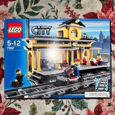 NUOVO Lego City Set 7997 Stazione Ferroviaria -SIGILLATO IN FABBRICA-