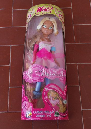 Bambola winx club flora fate - winx,