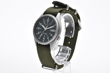 [Exc+5] Orologio automatico