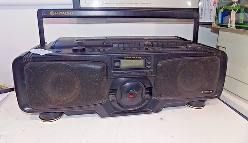 Hitachi w700e radio - radio, cd