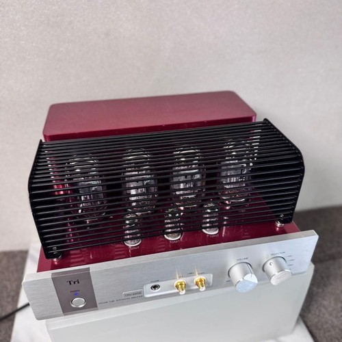 Amplificatore integrato - , a