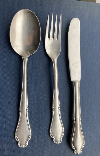 Coltello forchetta cucchiaio