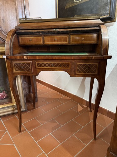 Scrittoio antico fine