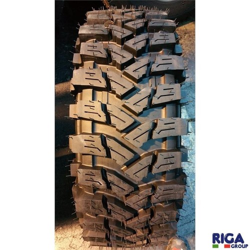 285 r16 122 119m - 285/75, riga