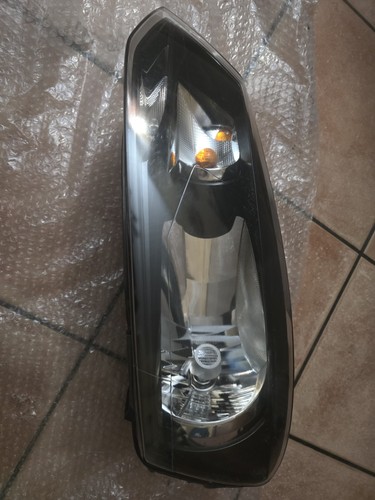 Faro anteriore polo - anteriore, 6r