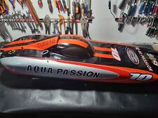 Motoscafo catamarano a miscela