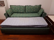 divano letto con secondo letto estraibile