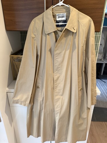 Neiman marcus burberry trench - burberry,