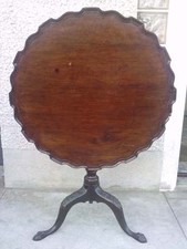 table gueridon CHIPPENDALE