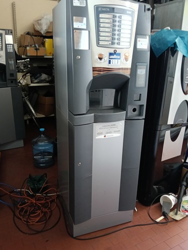 Distributore brio lavazza - distributore,