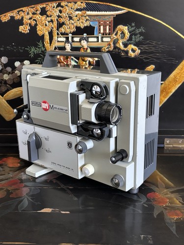 Proiettore cinematografico