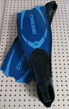 Pinne Cressi, modello Pluma