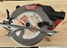 Sega Circolare Milwaukee