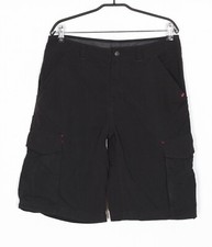 Pantaloncini cargo in nylon