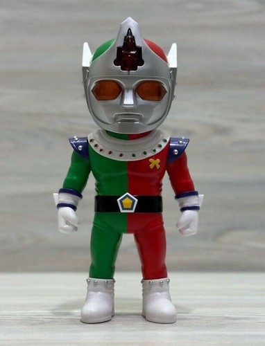 Izenborg tsuburaya production - tsuburaya,