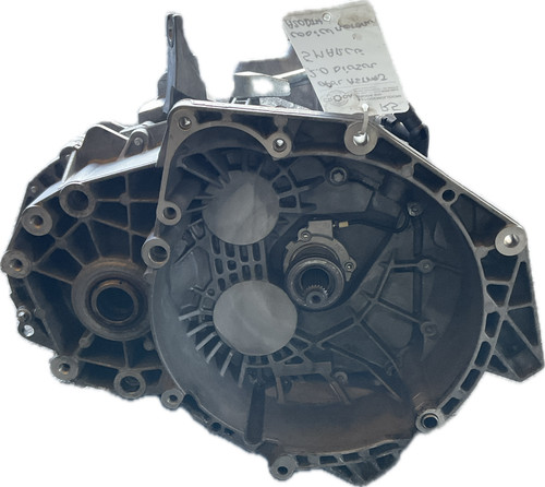 Cambio manuale per modello