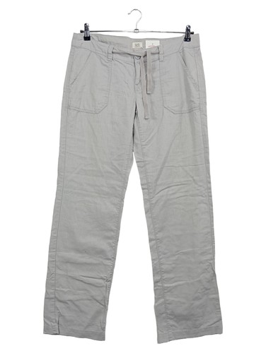 Designed by pantaloni - by,