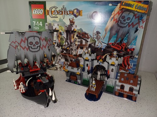 Lego 7029 castle skeleton - 7029,