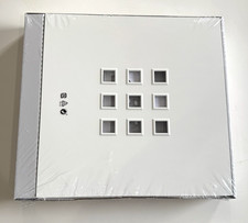 Nuova scatola portaoggetti