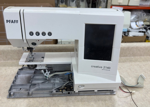 Pfaff performance 2140 - pfaff,