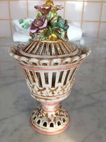 Coppa con coperchio - con, in