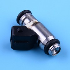 1Pcs Fuel Injector IWP095 Fit