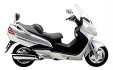 SUZUKI BURGMAN 400 RICAMBI VARI MOTORE CARENE FORCELLE FARI RADIATORE SERBATOIO 