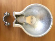 ABBEVERATOIO PER BOVINI FONTANA IN FERRO ZINCATO A CALDO CON STAFFA