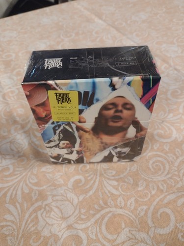 Fabri fibra tempo vola - il,