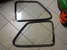 FIAT 126 - Coppia vetri laterali fissi con guarnizione - Ricambio usato